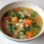 白インゲン豆と冬野菜のスープ